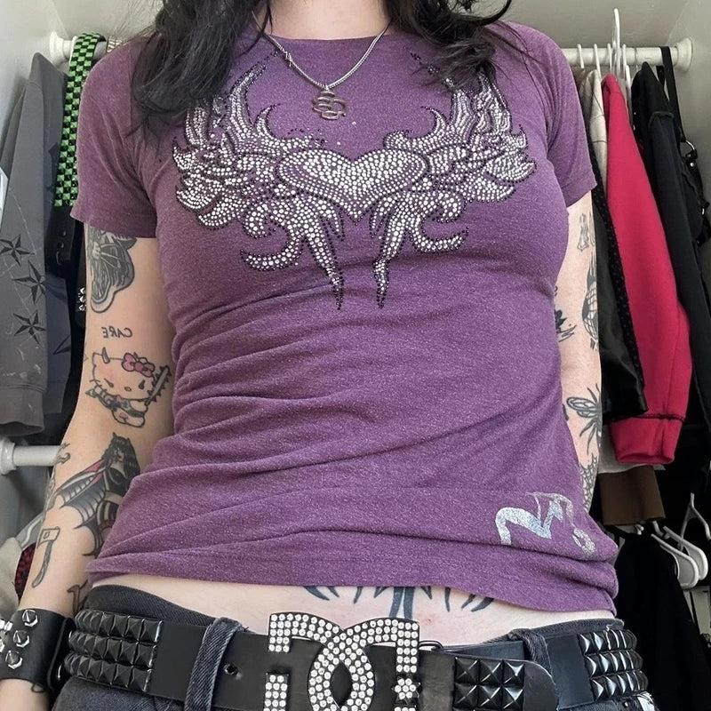 2000s Aesthetic Mall Goth E-girl Gothic T-shirt Retro Y2K Grunge Skull Wing Crop Tops Indie Graphic Print Short Sleeve Tee Women